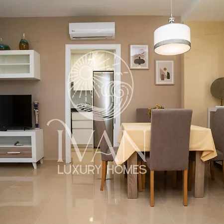 Casa Wesley Ivan Luxury Homes 9ªpta Norte 1ªlinea Apartment El Borseral